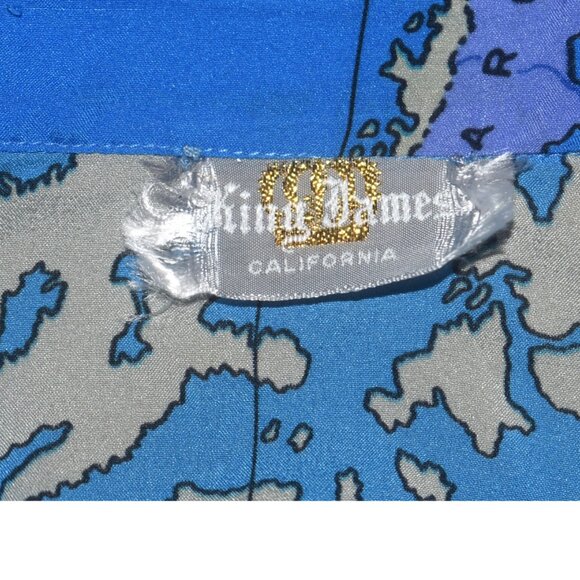 Vintage 70s Button Front Shirt Blouse World Map Print Long Sleeves Pockets M - Picture 2 of 7